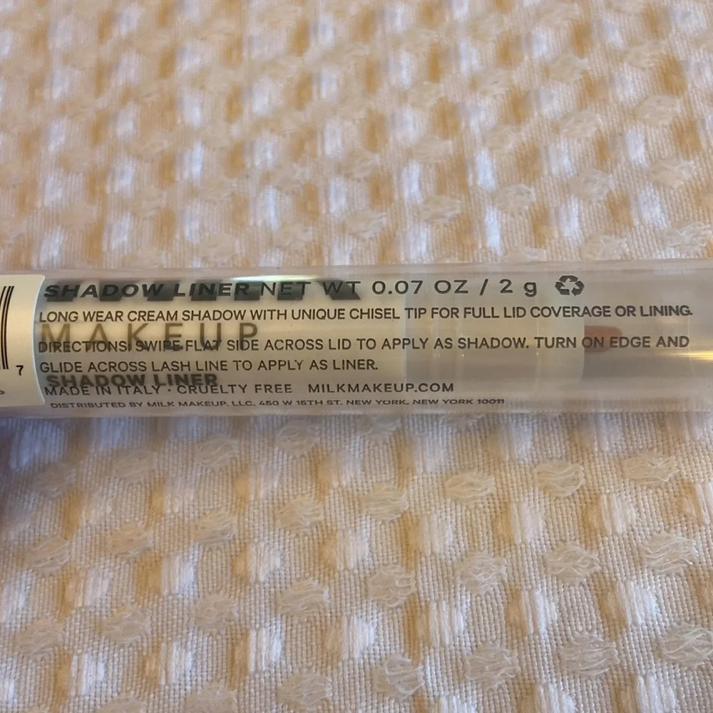 NEW! $26 MILK MAKEUP Eye Shadow Liner In Trust Fund Nude Peach/Pink